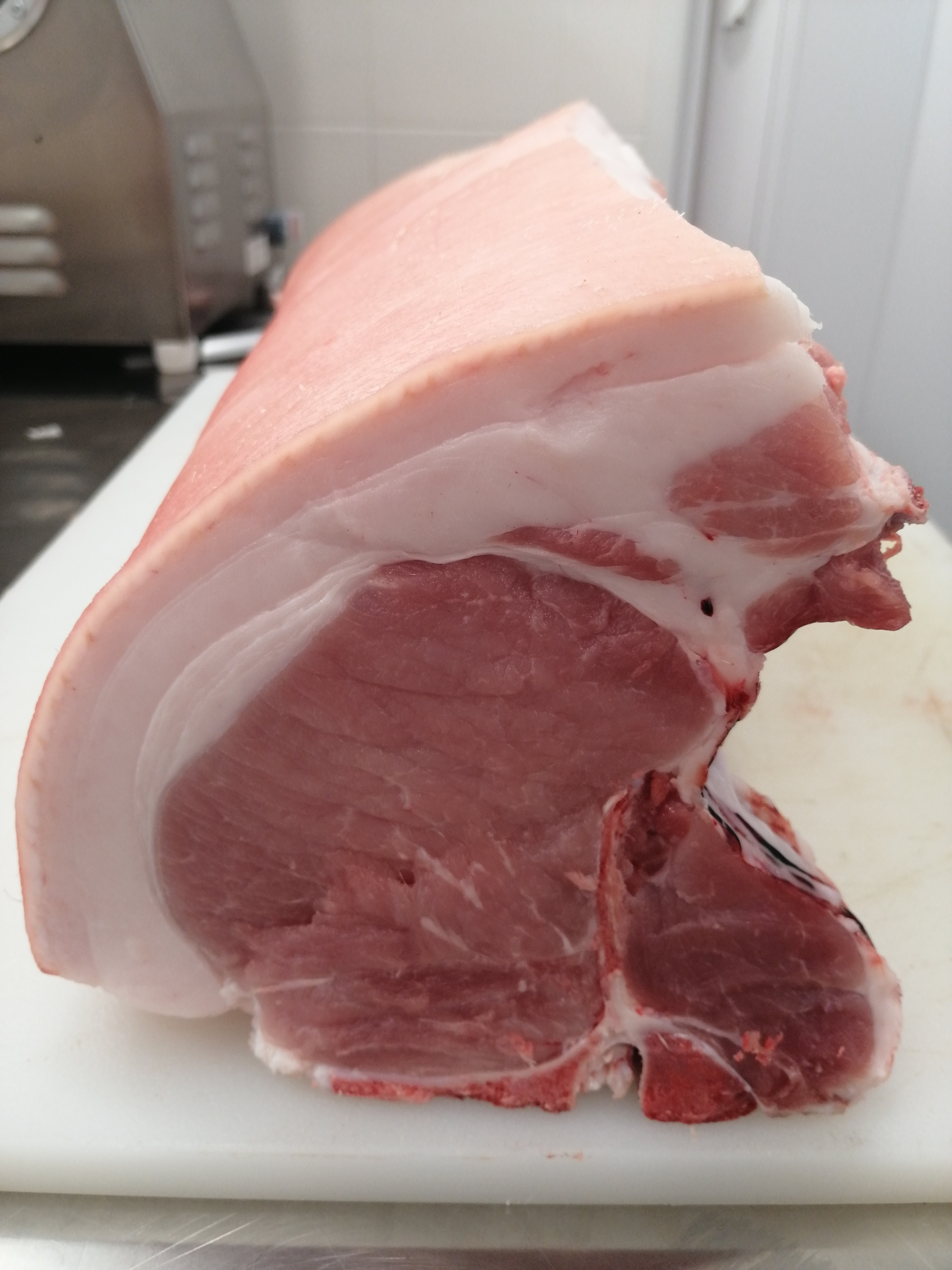 Lombatina di Maiale con Cotica 1 Kg